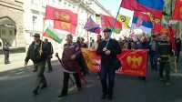 Соратники на шествии в Санкт-Петербурге
